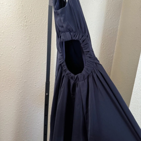 Moon River Emmy Navy Side Cut-Out Maxi Length Dress SIZE MEDIUM NEW - Picture 7 of 7